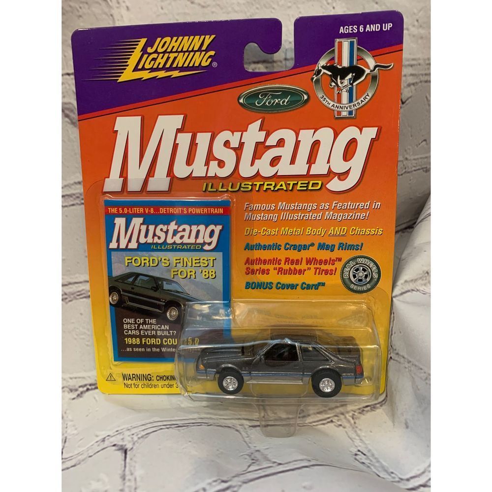 Johnny Lightning Mustang Illustrated.1988 FORD MUSTANG.DIE-CAST.# 291-02.NEW